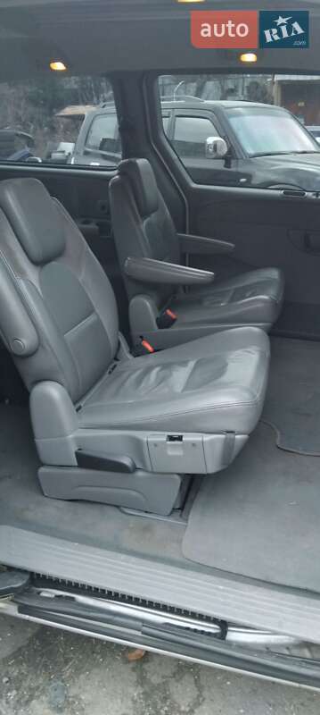 Минивэн Chrysler Grand Voyager 2005 в Черновцах