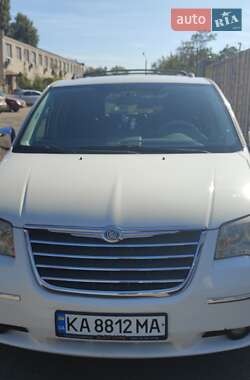 Мінівен Chrysler Grand Voyager 2009 в 