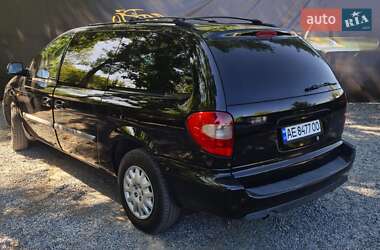 Минивэн Chrysler Grand Voyager 2007 в 