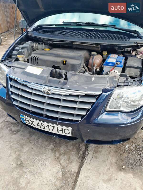 Мінівен Chrysler Grand Voyager 2006 в Нетішині фото 7 Мінівен Chrysler Grand Voyager 2006 в Нетішині