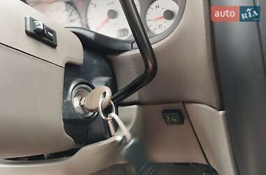 Минивэн Chrysler Grand Voyager 2001 в 