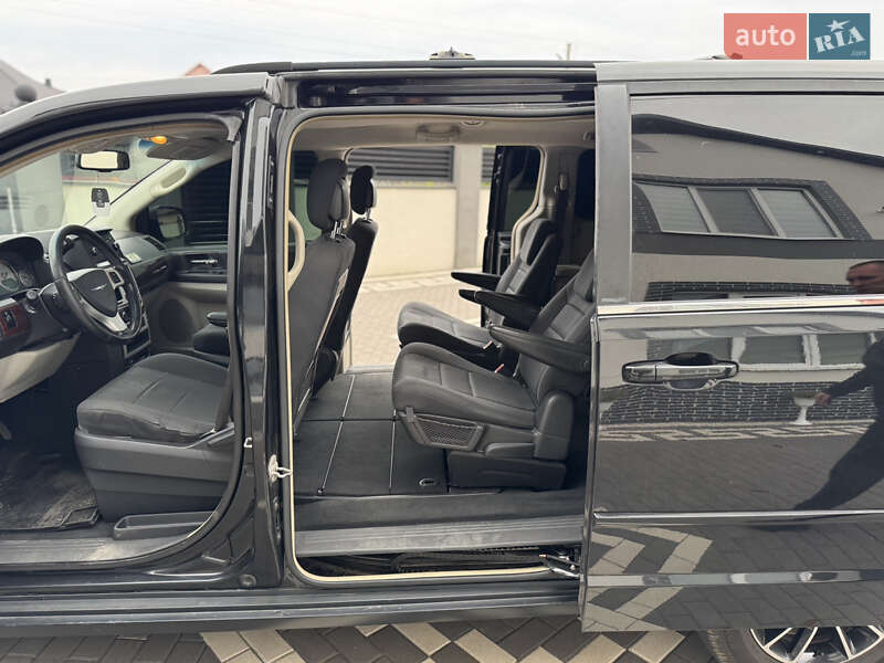 Минивэн Chrysler Grand Voyager 2010 в Мукачево фото 16 Минивэн Chrysler Grand Voyager 2010 в Мукачево