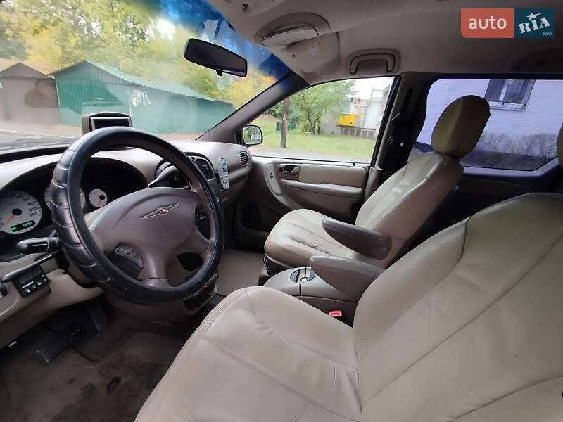 Минивэн Chrysler Grand Voyager 2001 в Киеве фото 17 Минивэн Chrysler Grand Voyager 2001 в Киеве