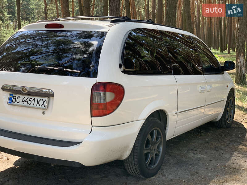 Минивэн Chrysler Grand Voyager 2005 в Сумах