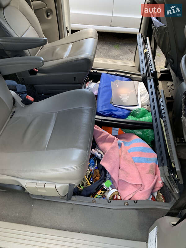 Минивэн Chrysler Grand Voyager 2005 в Сумах