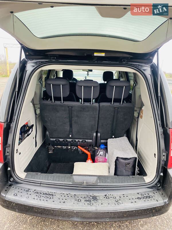 Мінівен Chrysler Grand Voyager 2010 в Одесі