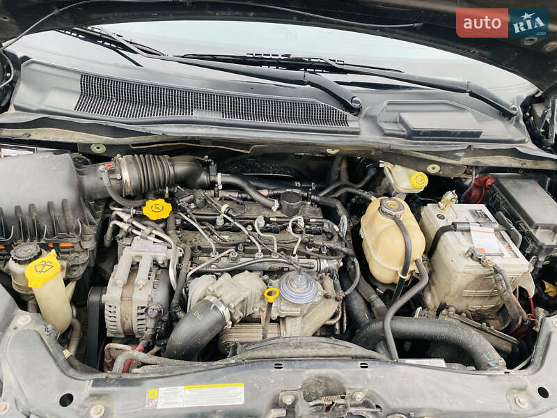 Мінівен Chrysler Grand Voyager 2010 в Одесі