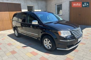 Минивэн Chrysler Grand Voyager 2008 в Самборе