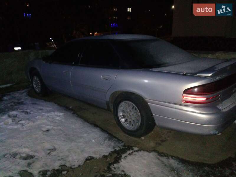 Седан Chrysler Intrepid 1994 в Здолбуніві