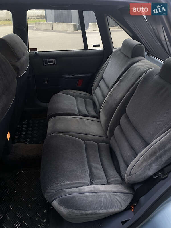 Лифтбек Chrysler LE Baron 1991 в Киеве