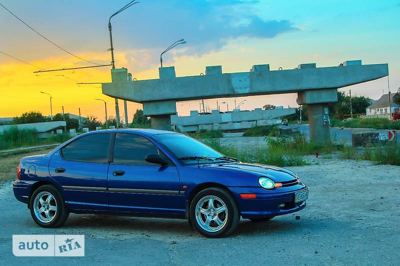 Седан Chrysler Neon 1995 в Днепре
