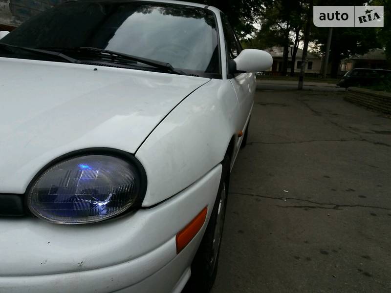 Седан Chrysler Neon 1995 в Каменском