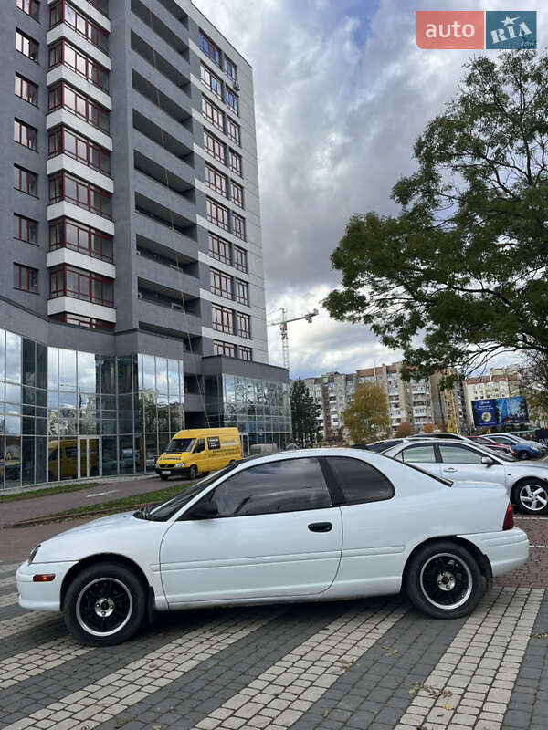 Купе Chrysler Neon 1994 в Ивано-Франковске