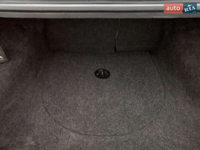 Седан Chrysler Neon 1995 в Виннице