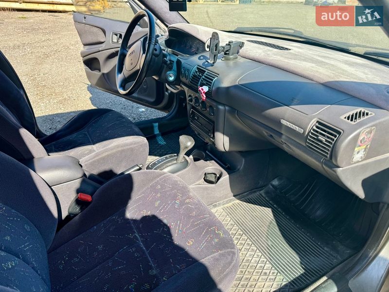Седан Chrysler Neon 1999 в Киеве фото 13 Седан Chrysler Neon 1999 в Киеве
