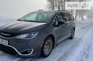 Chrysler Pacifica 2017 Chrysler Pacifica 2017