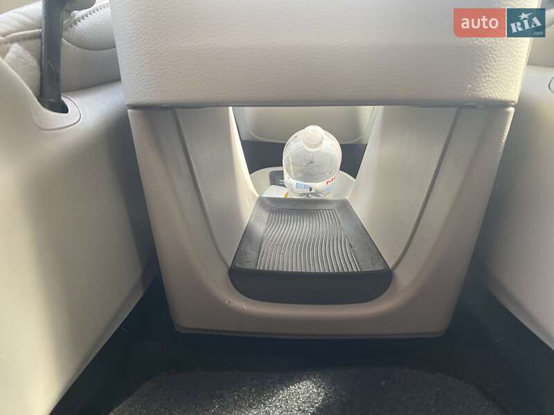 Минивэн Chrysler Pacifica 2018 в Киеве