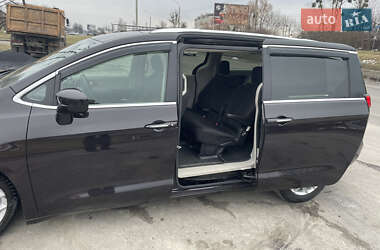 Мінівен Chrysler Pacifica 2017 в Львові фото 7 Мінівен Chrysler Pacifica 2017 в Львові