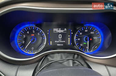 Мінівен Chrysler Pacifica 2017 в Львові фото 13 Мінівен Chrysler Pacifica 2017 в Львові