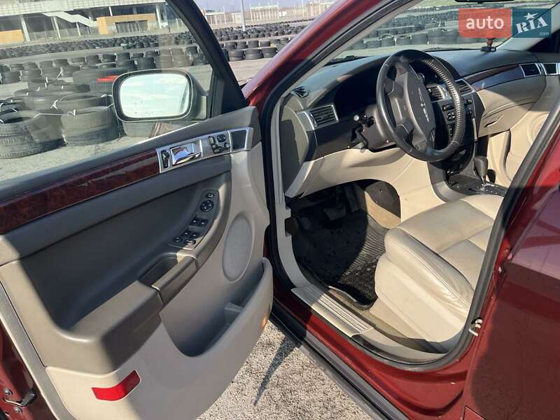Внедорожник / Кроссовер Chrysler Pacifica 2006 в Львове