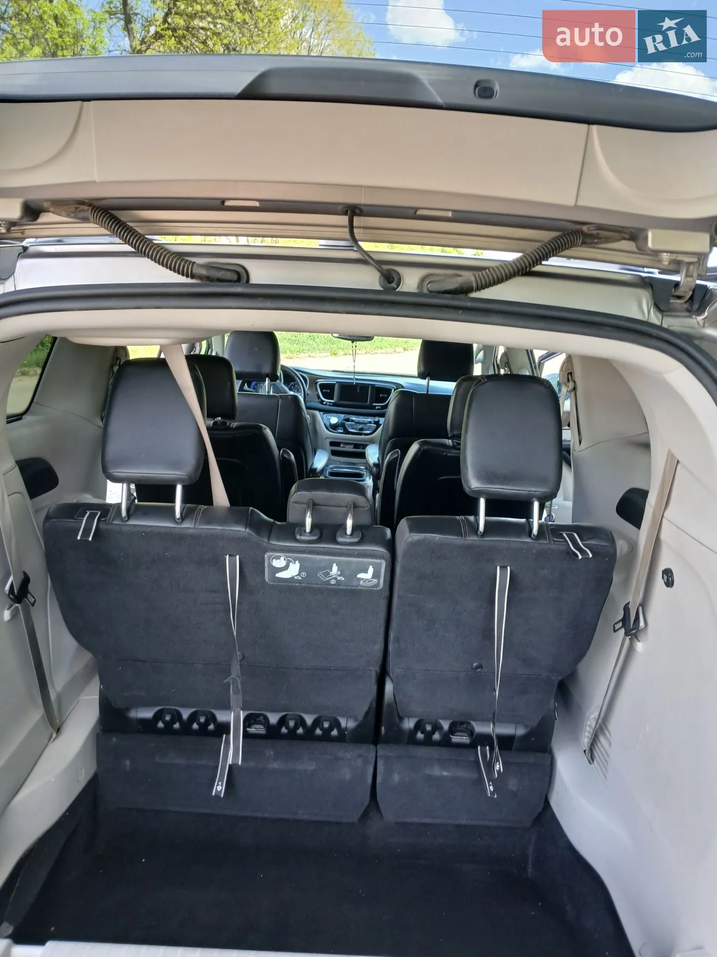 2017 Chrysler Pacifica - мініатюра 6