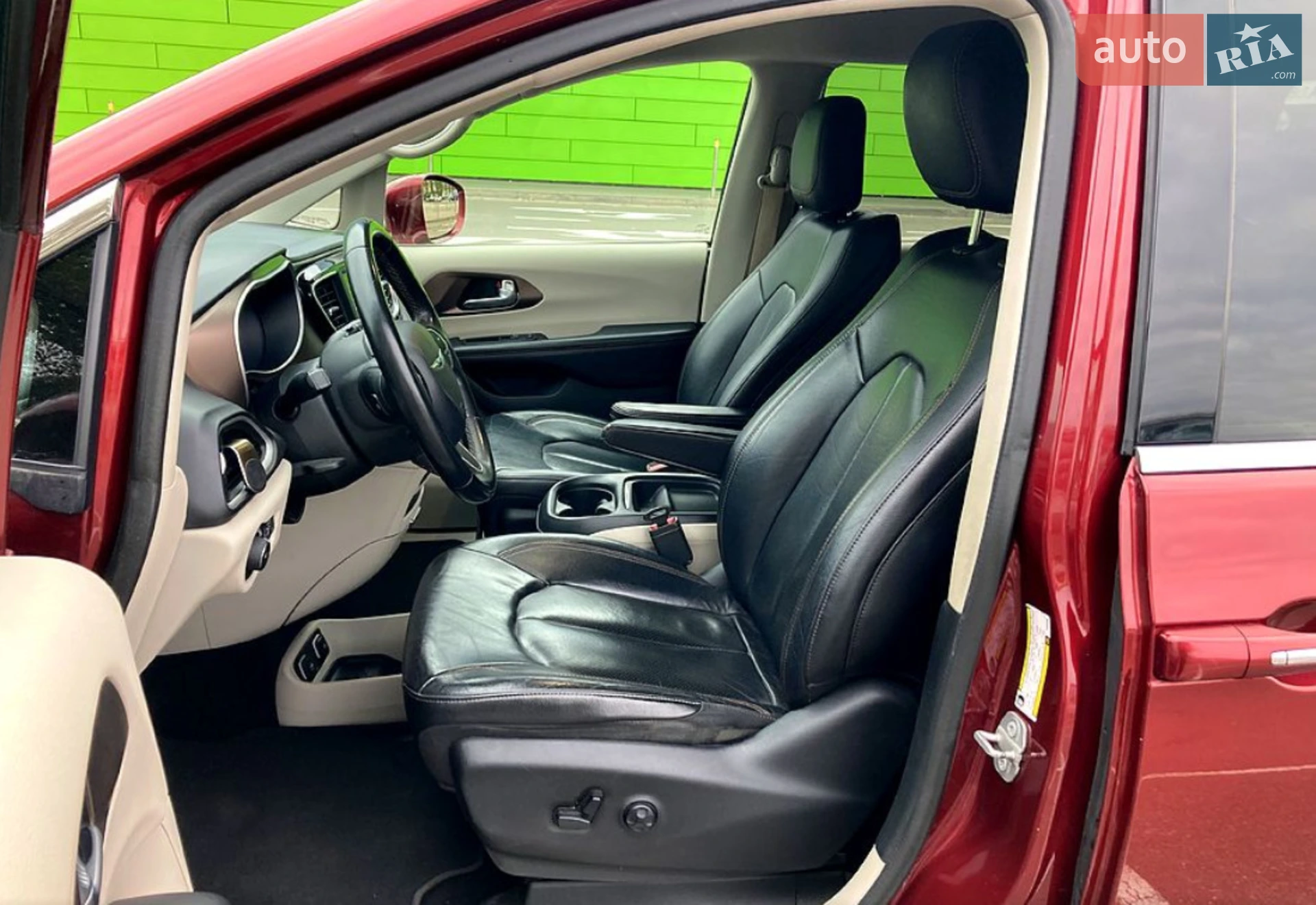 2018 Chrysler Pacifica - мініатюра 7