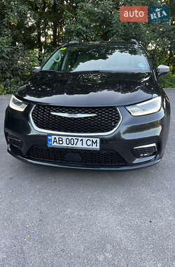 Chrysler Pacifica LIMITED AWD 4X4 2021 Chrysler Pacifica LIMITED AWD 4X4 2021