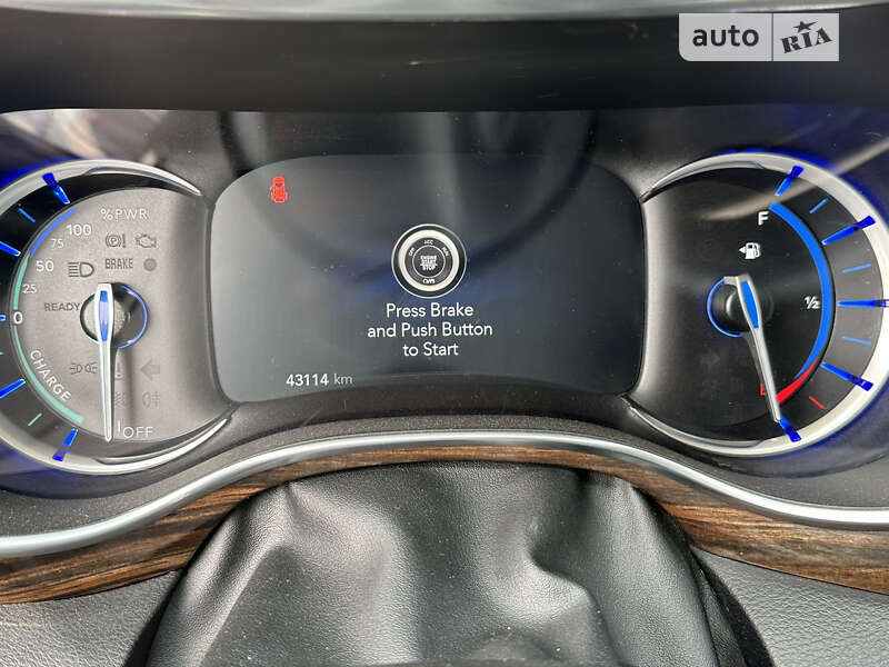 Минивэн Chrysler Pacifica 2020 в Ирпене