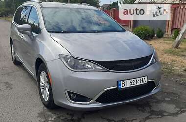 Минивэн Chrysler Pacifica 2019 в Карловке