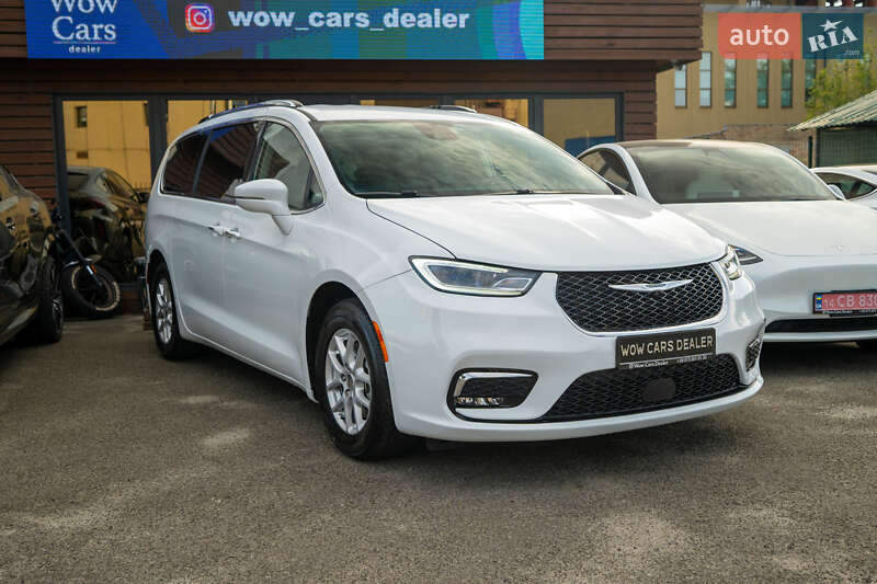Chrysler Pacifica 2021