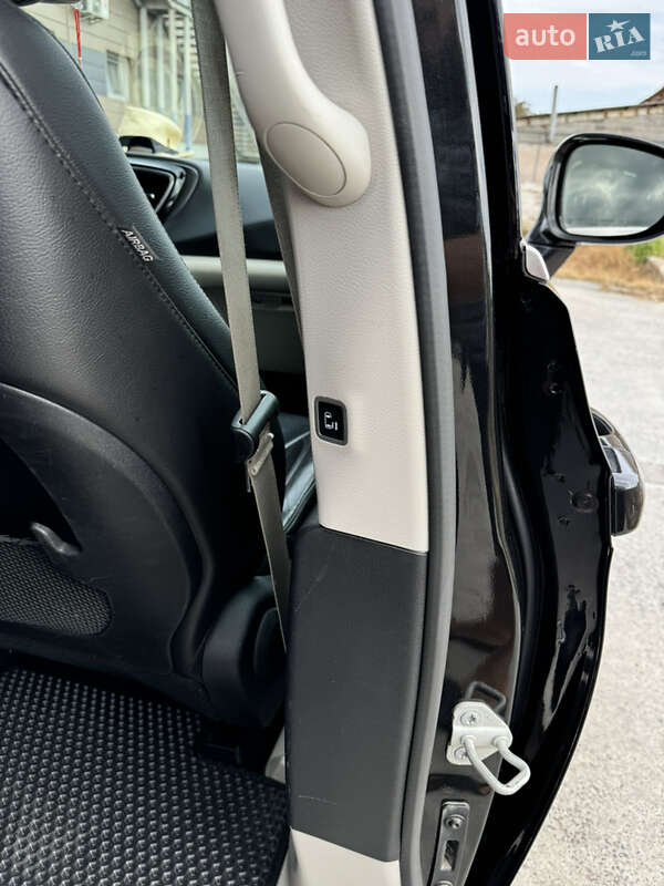 Минивэн Chrysler Pacifica 2019 в Ровно