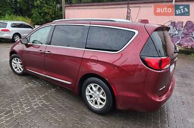 Минивэн Chrysler Pacifica 2020 в Хмельницком