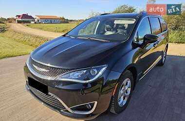 Chrysler Pacifica Touring L Plus 2017