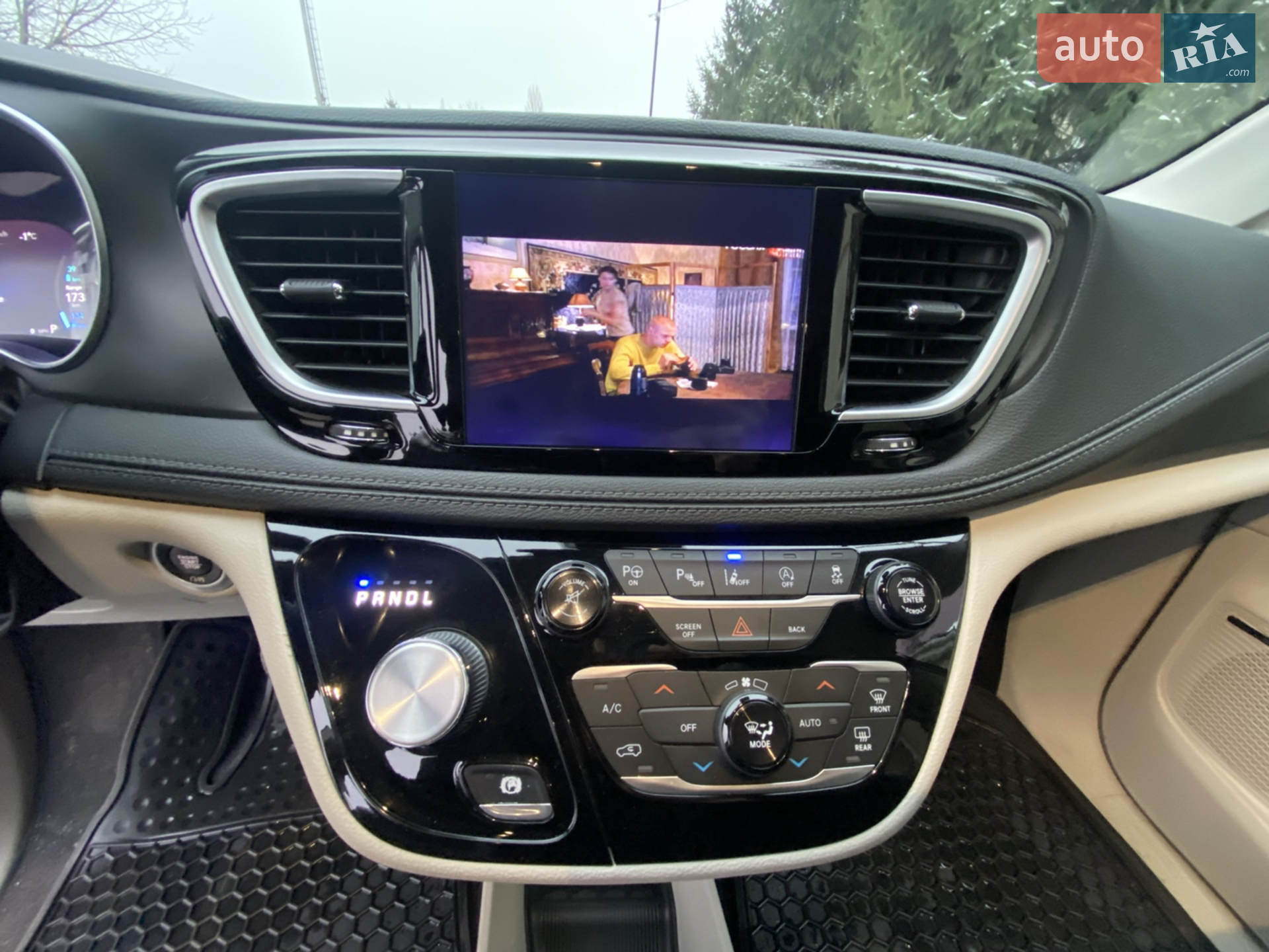 2020 Chrysler Pacifica - мініатюра 44