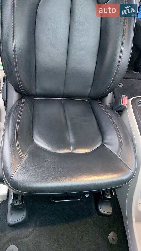 Минивэн Chrysler Pacifica 2016 в Ахтырке