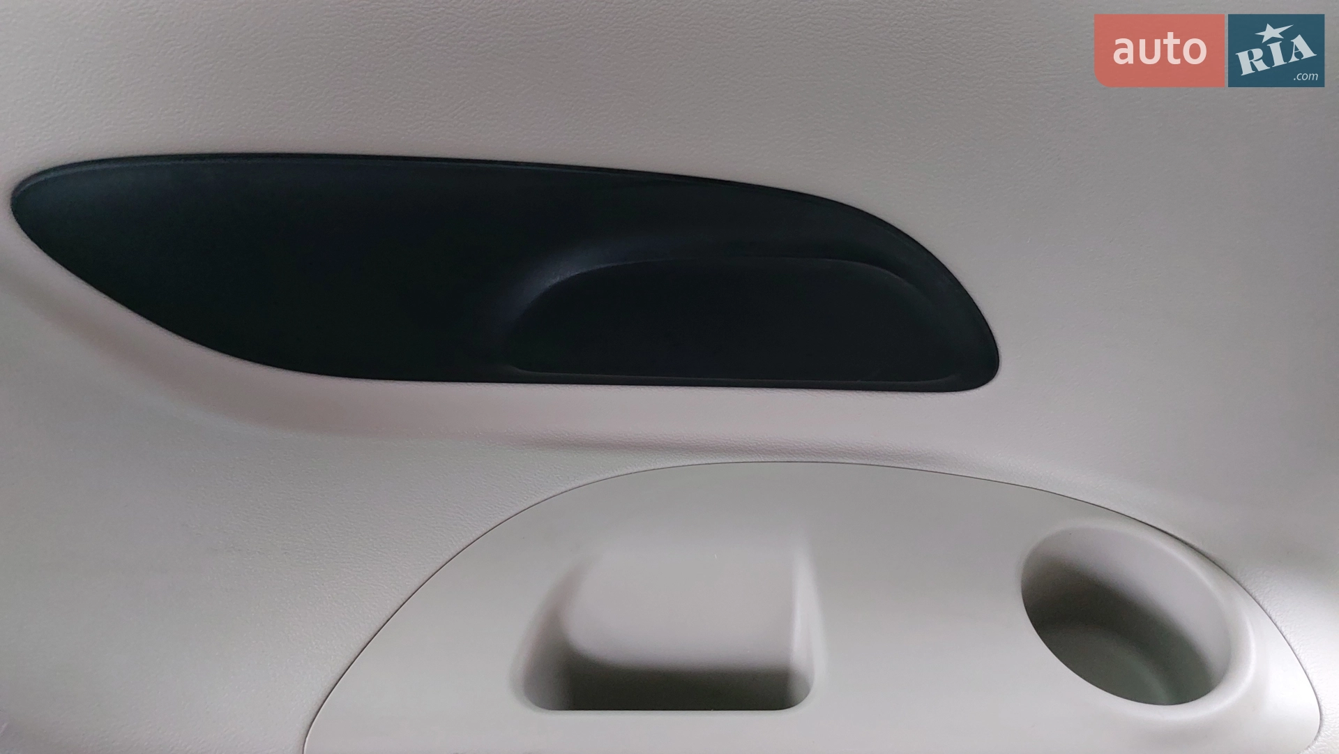 2016 Chrysler Pacifica - мініатюра 58