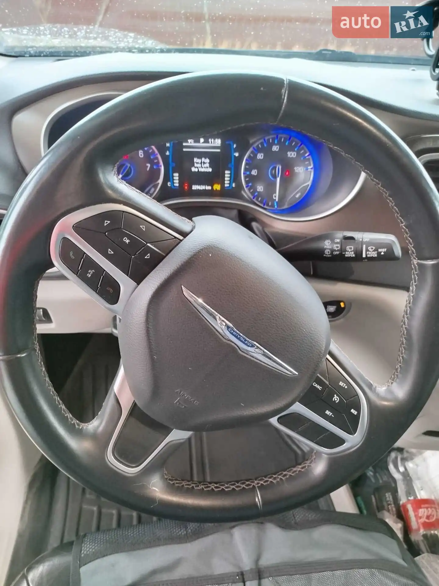 2017 Chrysler Pacifica - мініатюра 8