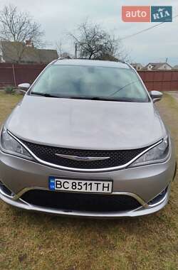 Chrysler Pacifica 2017