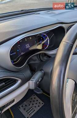 Минивэн Chrysler Pacifica 2017 в Сарнах