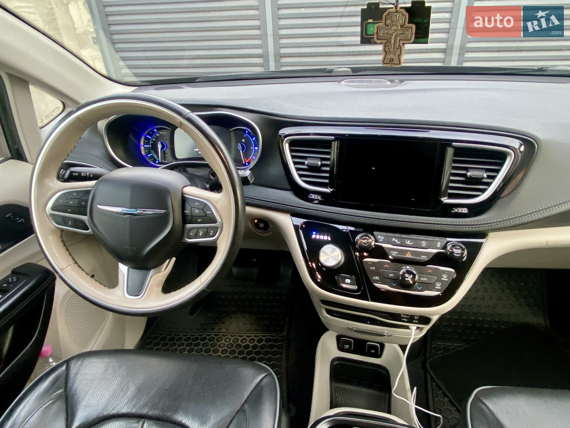 2020 Chrysler Pacifica - мініатюра 10