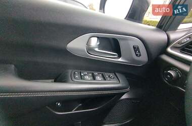 Минивэн Chrysler Pacifica 2020 в Одессе