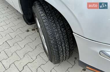 Внедорожник / Кроссовер Chrysler Pacifica 2004 в 