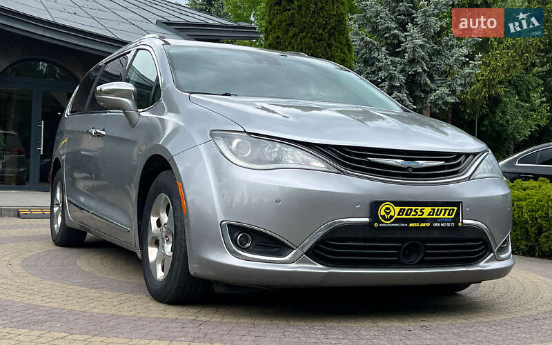 Chrysler Pacifica 2018