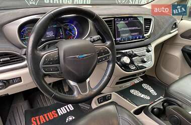 Позашляховик / Кросовер Chrysler Pacifica 2021 в 