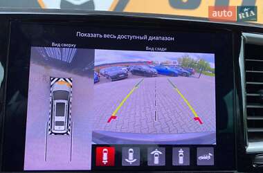 Позашляховик / Кросовер Chrysler Pacifica 2021 в 