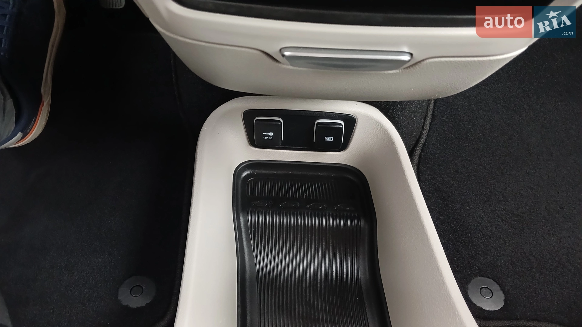 2018 Chrysler Pacifica - мініатюра 72