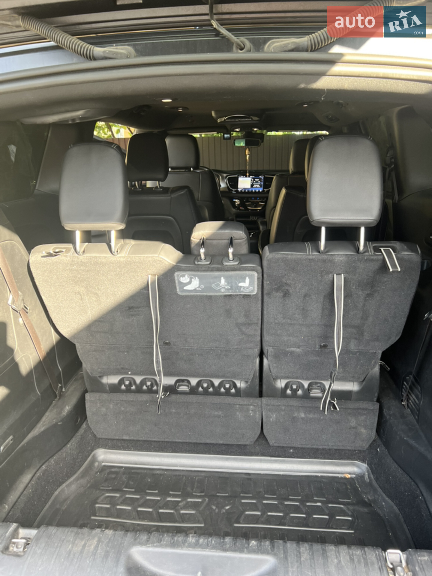 2021 Chrysler Pacifica - мініатюра 8