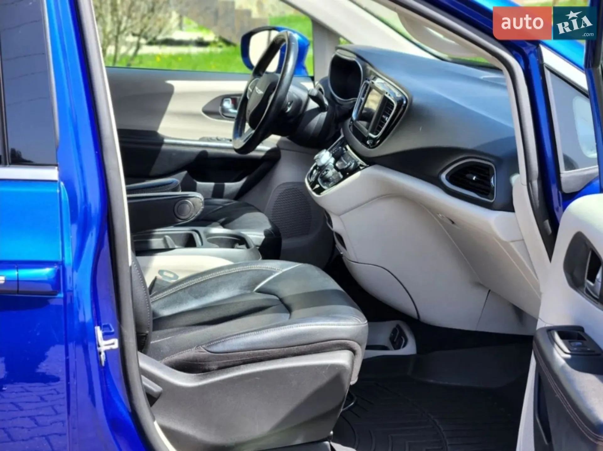 2020 Chrysler Pacifica - мініатюра 10
