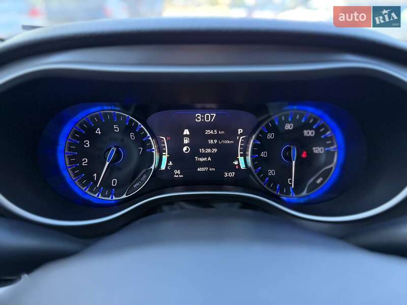 Минивэн Chrysler Pacifica 2022 в Львове