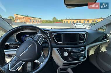 Универсал Chrysler Pacifica 2018 в 